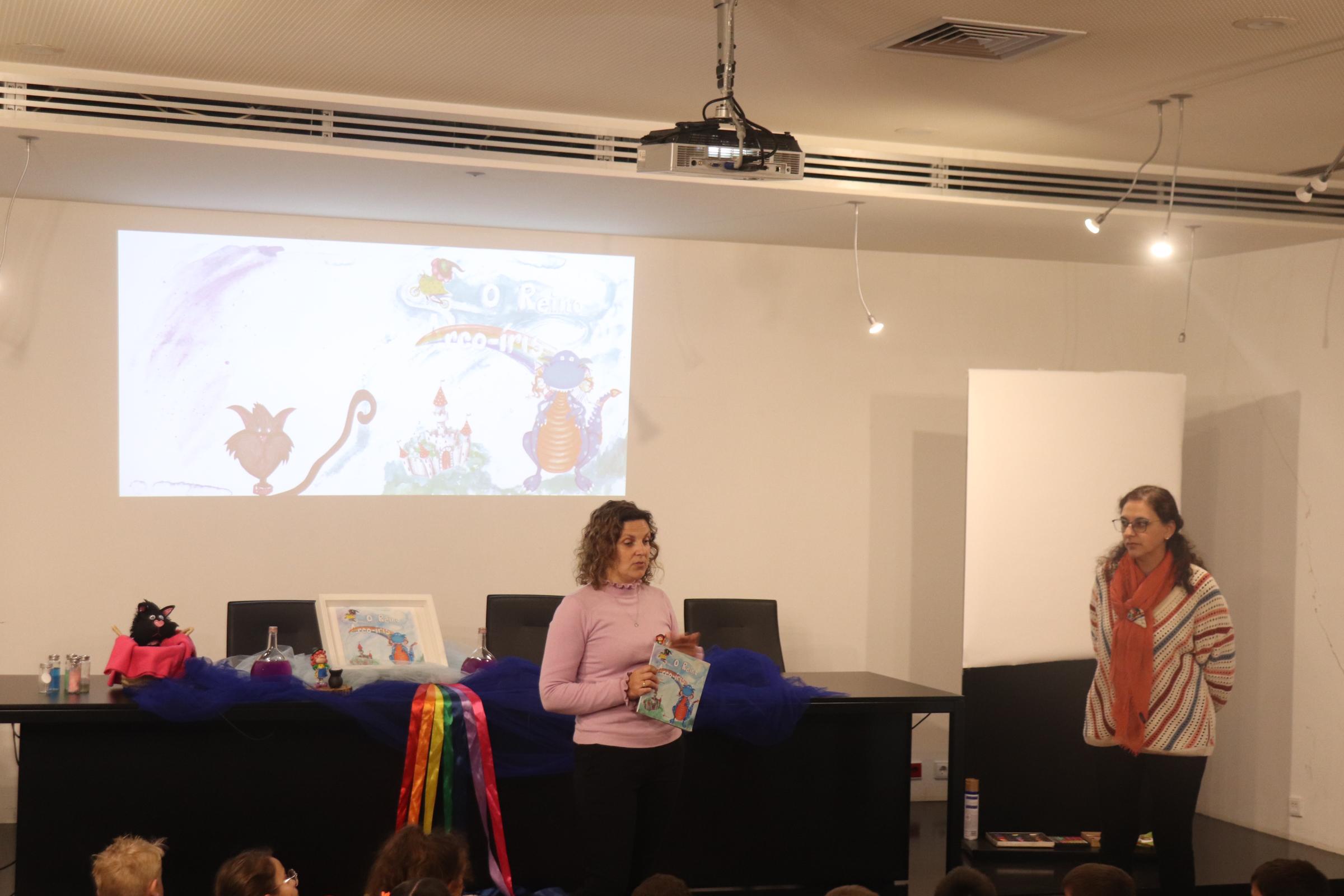 Apresentação de "O reino arco-íris"